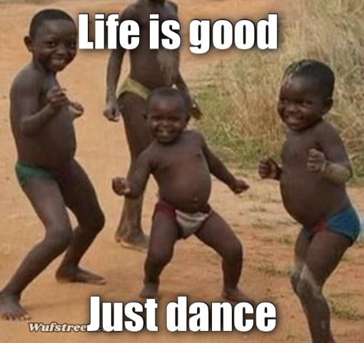 AFRICAN KIDS DANCING