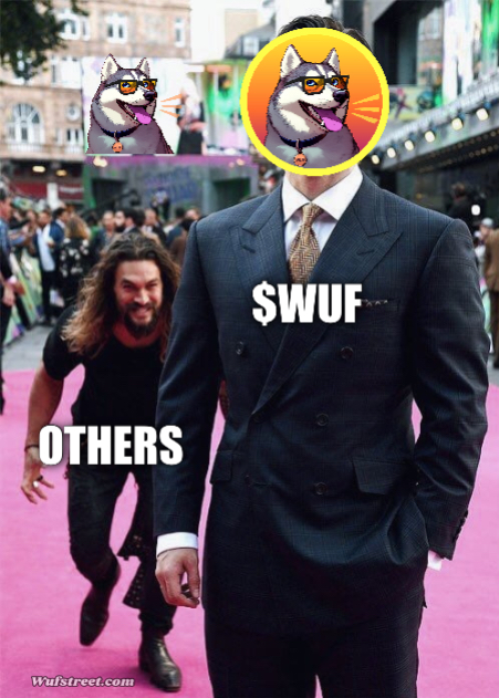 Aquaman Sneaking up on Superman